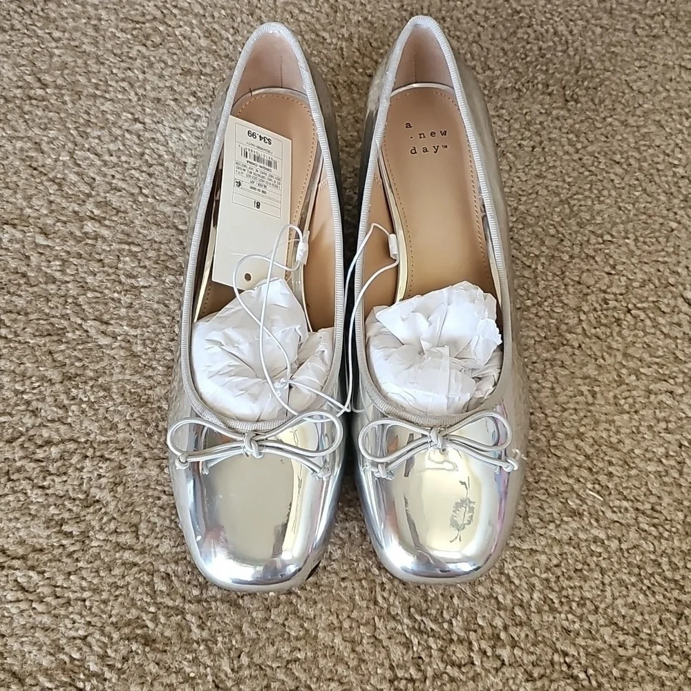 Joy Ballet Pumps Silver Women's Size 8.5
